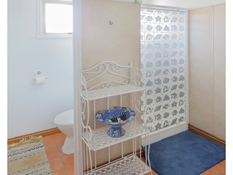 16 Casuarina Street, Bowen QLD 4805