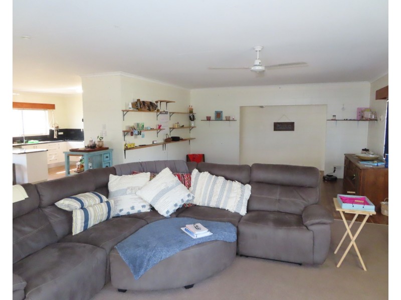 50 Jackson Street, Bowen QLD 4805