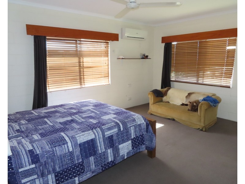 50 Jackson Street, Bowen QLD 4805