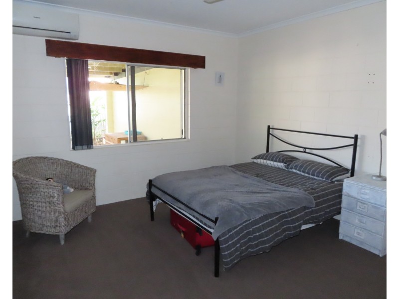 50 Jackson Street, Bowen QLD 4805