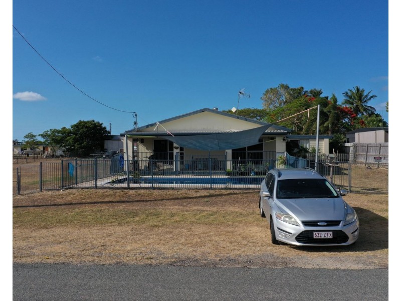 50 Jackson Street, Bowen QLD 4805