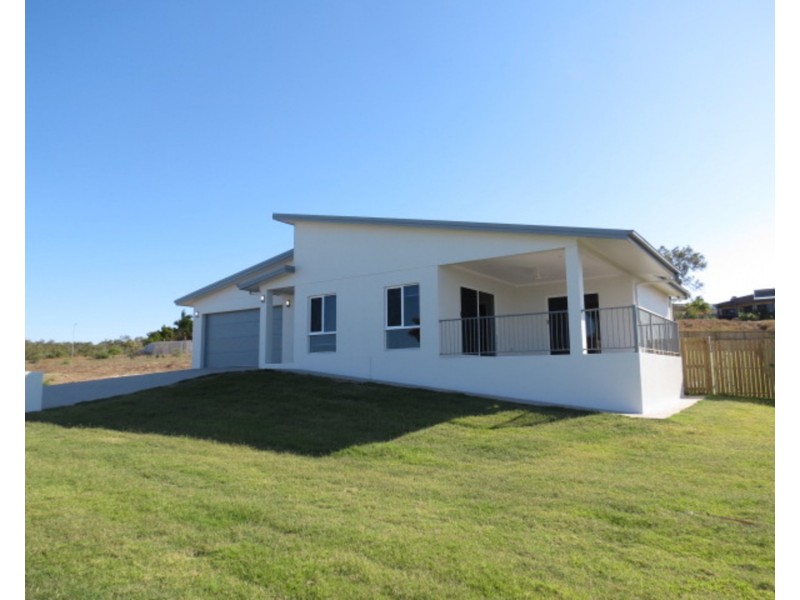 9 Marine Parade, Bowen QLD 4805