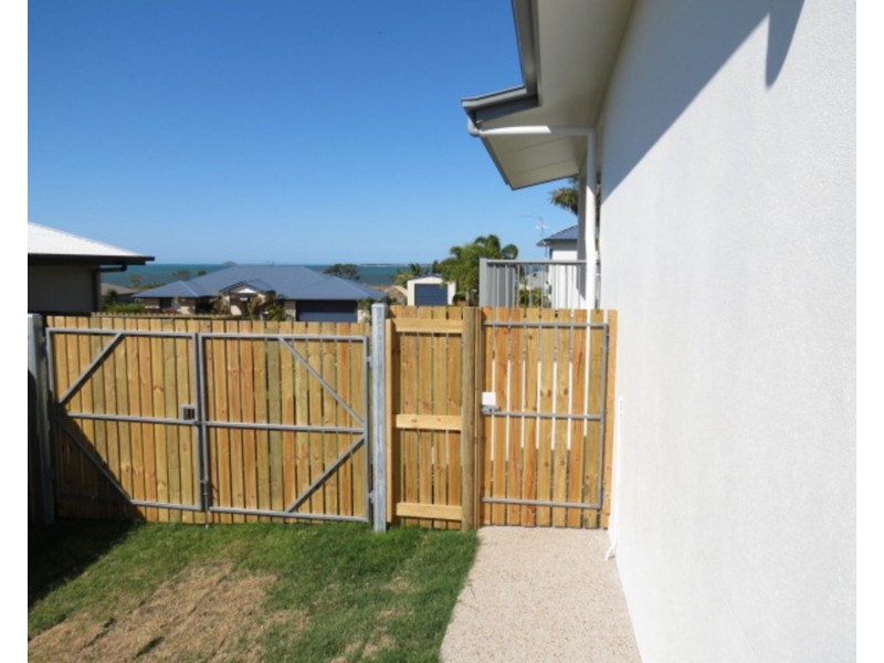 9 Marine Parade, Bowen QLD 4805