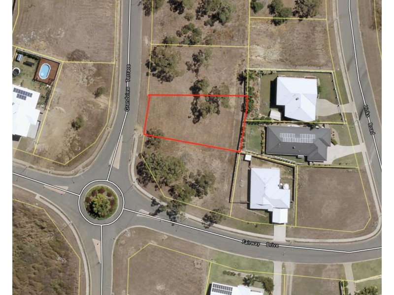 4 Grandview Terrace, Bowen QLD 4805