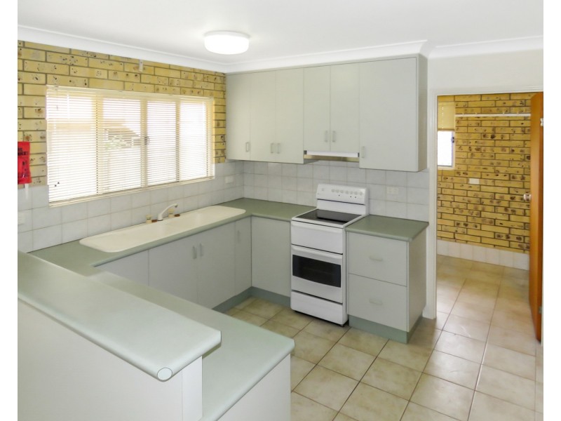 130 Hillview Road, Bowen QLD 4805