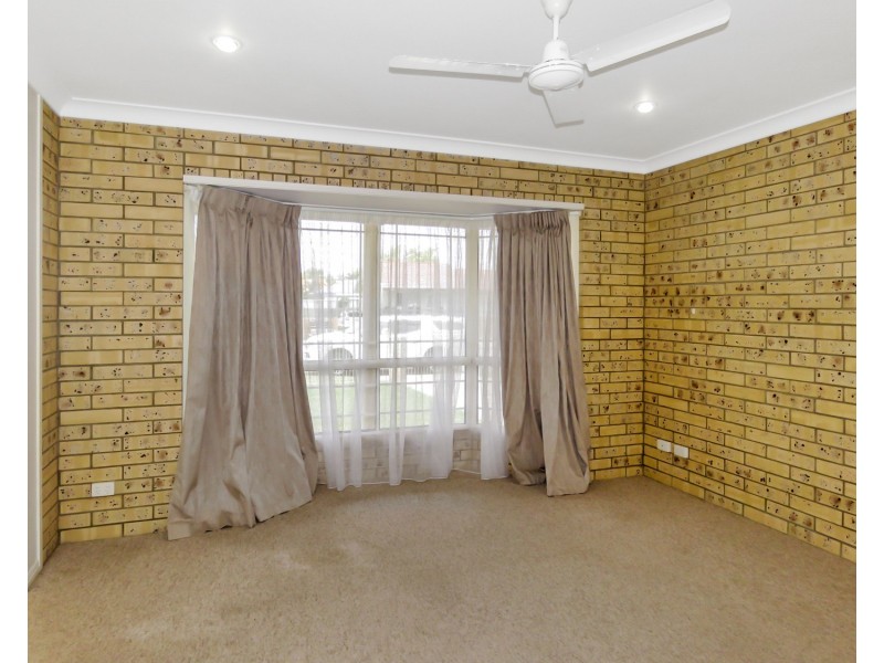 130 Hillview Road, Bowen QLD 4805