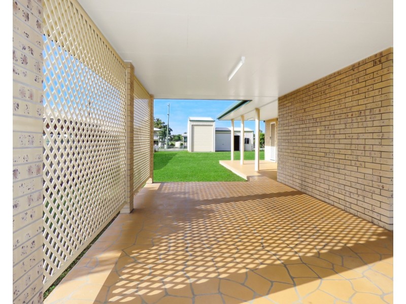 130 Hillview Road, Bowen QLD 4805