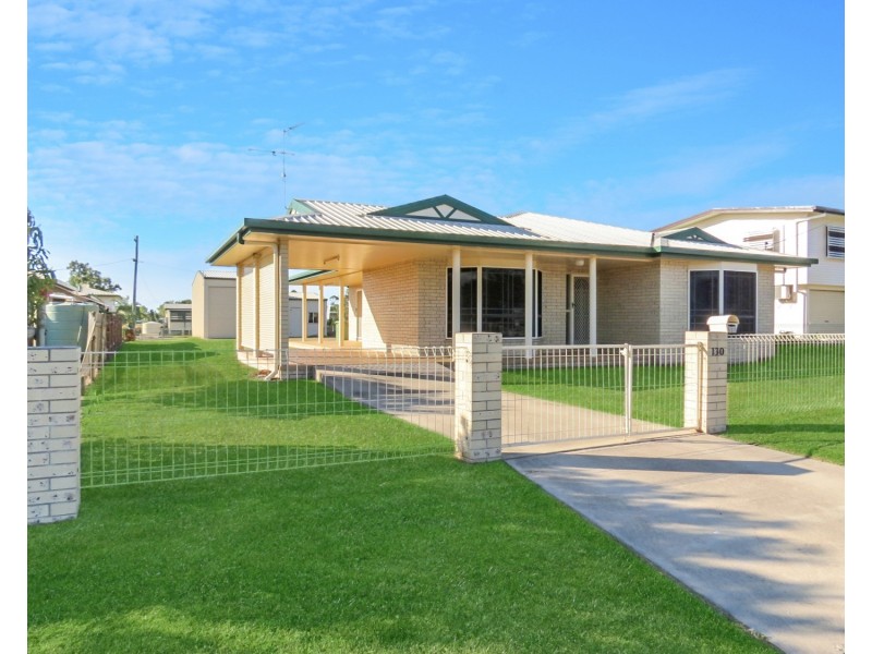 130 Hillview Road, Bowen QLD 4805