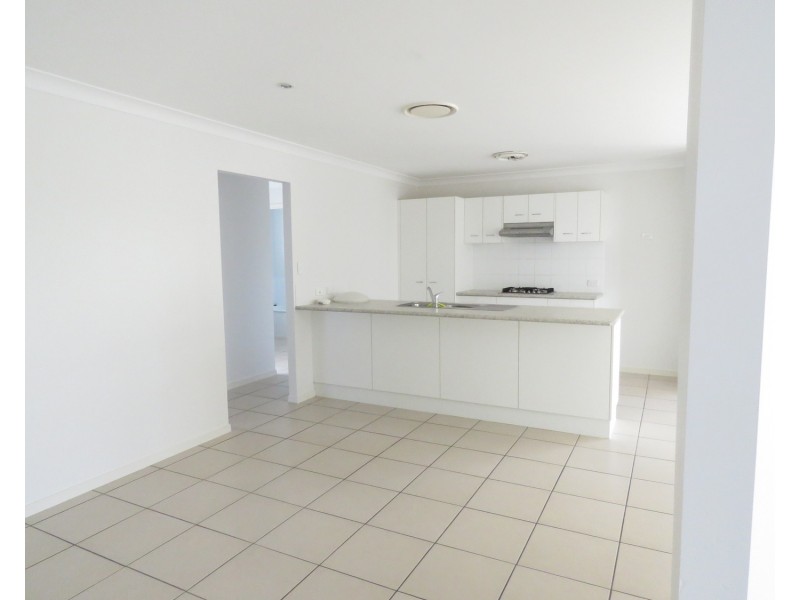 13 Nautilus Street, Bowen QLD 4805
