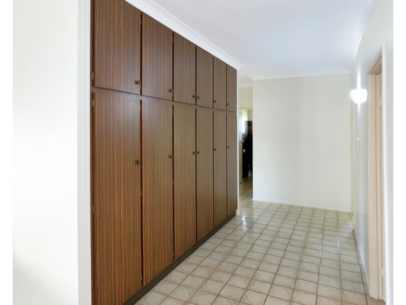 54 Tollington Road, Bowen QLD 4805
