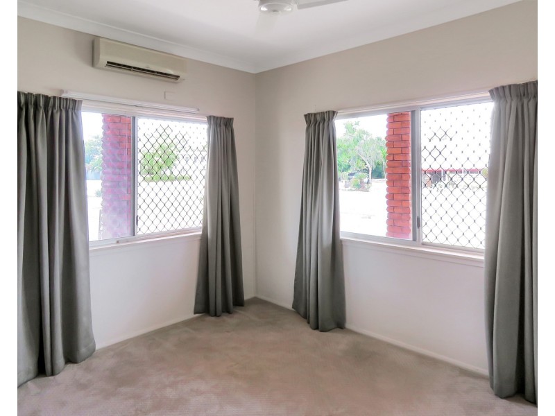 54 Tollington Road, Bowen QLD 4805