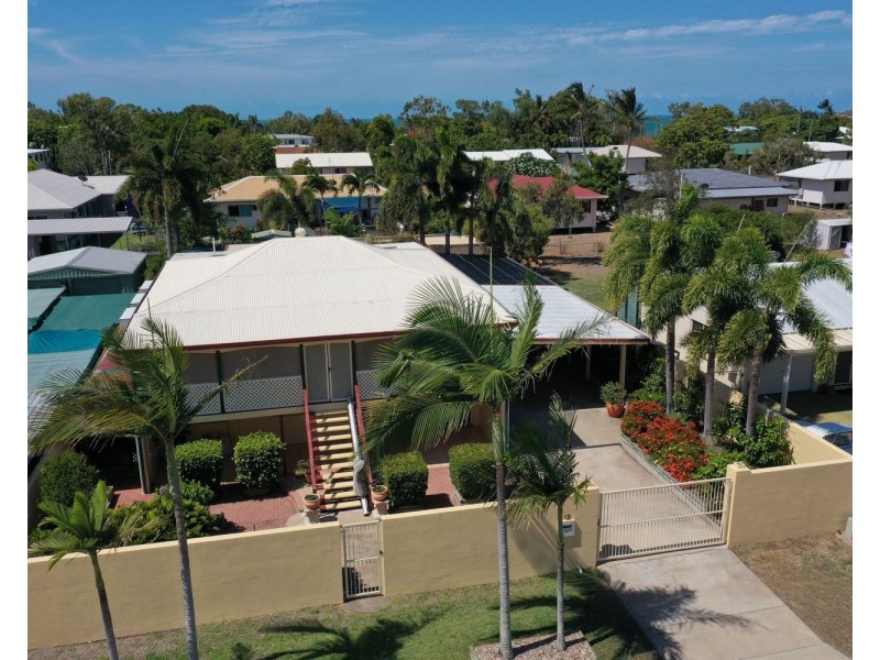 12 Oak Crescent, Bowen QLD 4805