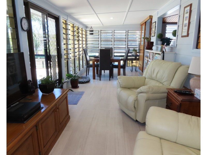 12 Oak Crescent, Bowen QLD 4805