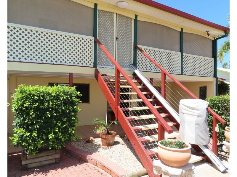 12 Oak Crescent, Bowen QLD 4805