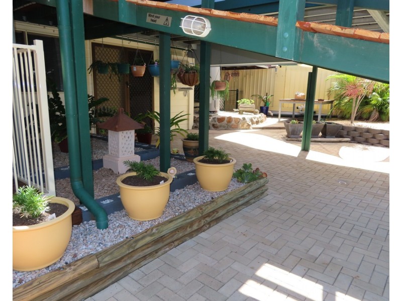 12 Oak Crescent, Bowen QLD 4805