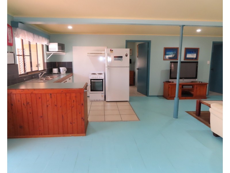 12 Oak Crescent, Bowen QLD 4805