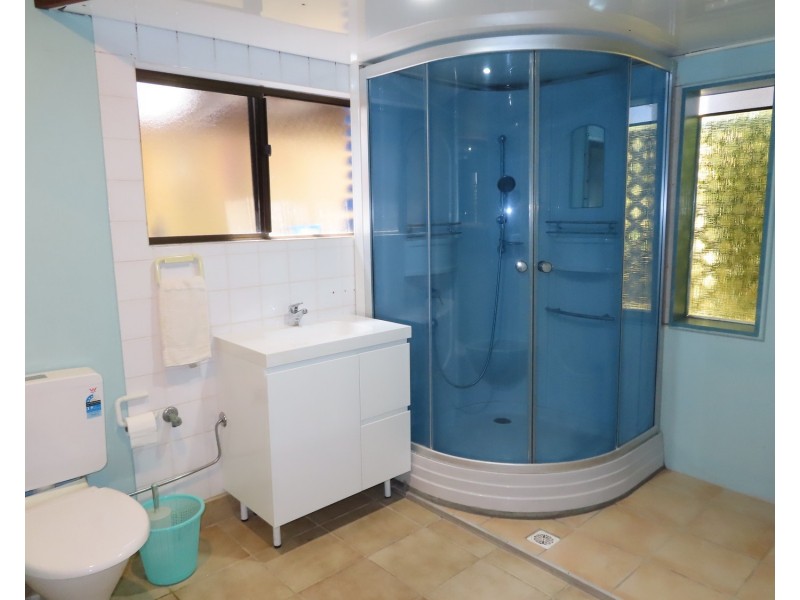 12 Oak Crescent, Bowen QLD 4805