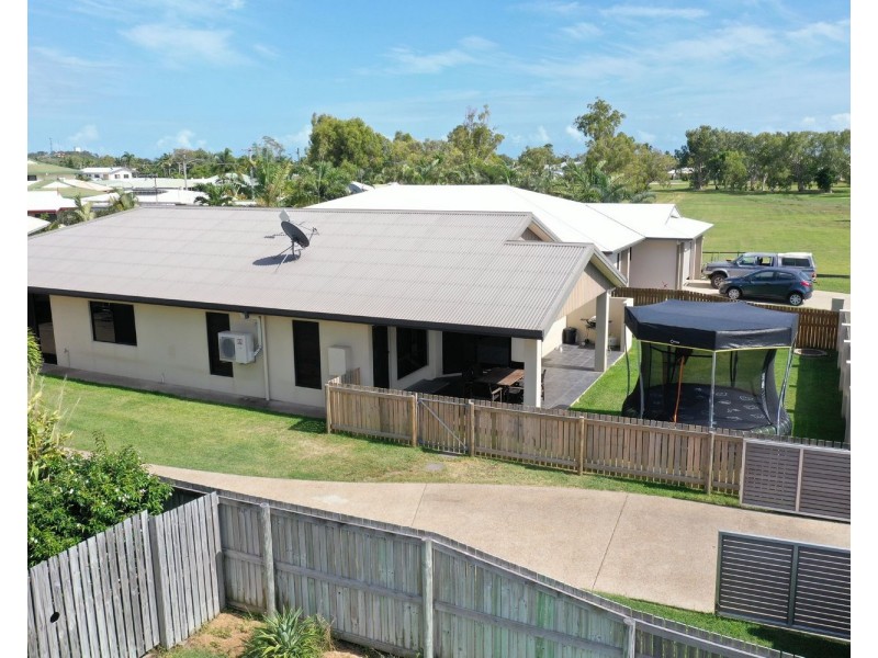 17 Lime Tree Court, Bowen QLD 4805