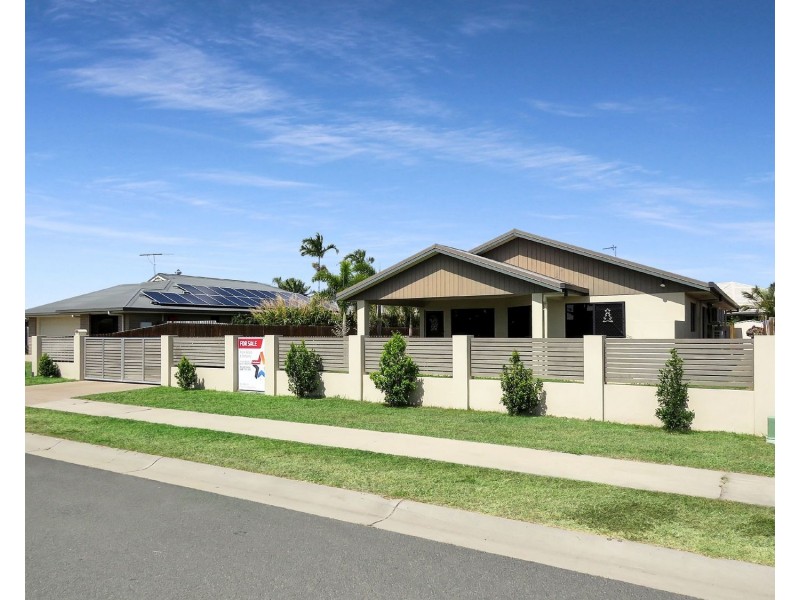 17 Lime Tree Court, Bowen QLD 4805