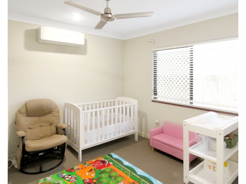 17 Lime Tree Court, Bowen QLD 4805