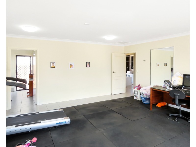 17 Lime Tree Court, Bowen QLD 4805