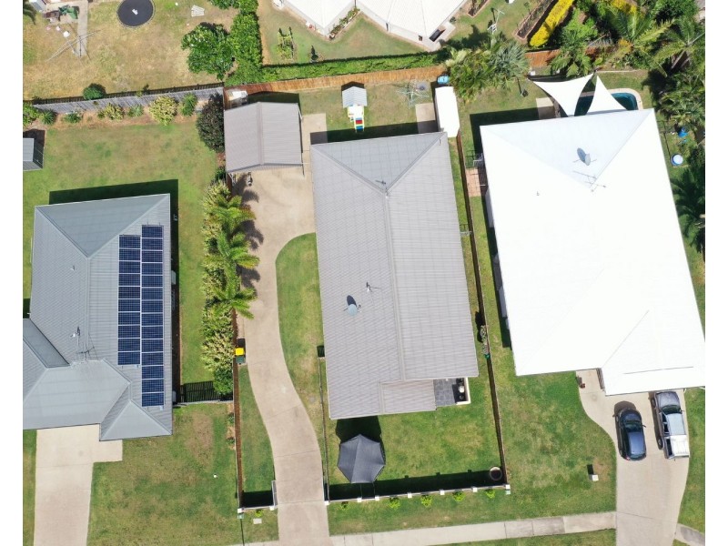 17 Lime Tree Court, Bowen QLD 4805