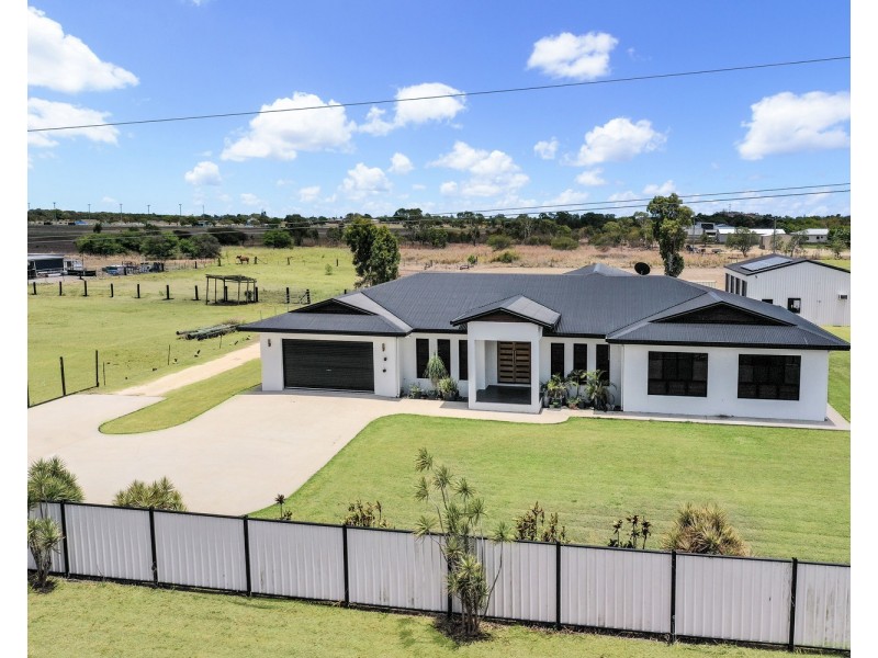 50 Flemington Road, Bowen QLD 4805