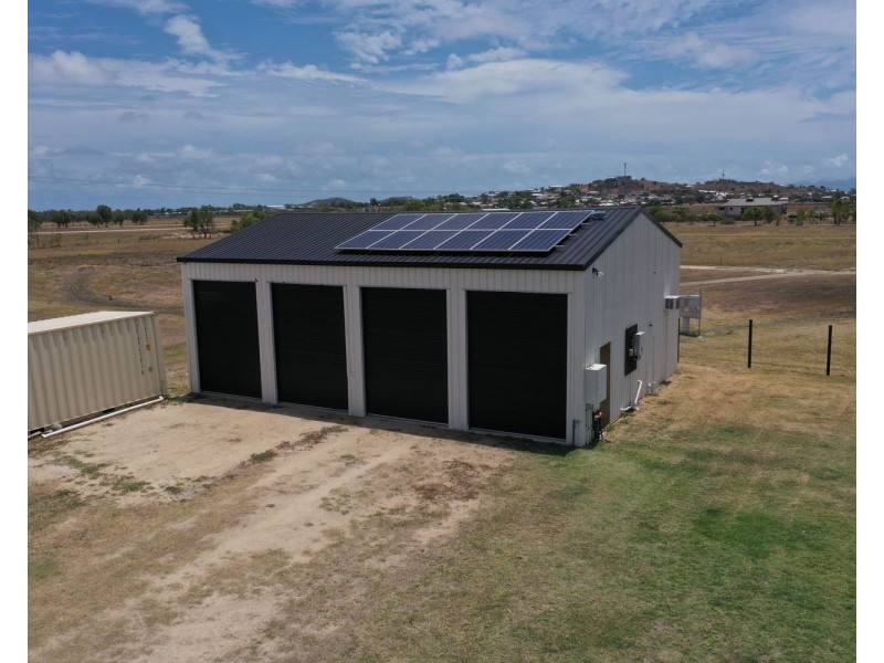 50 Flemington Road, Bowen QLD 4805