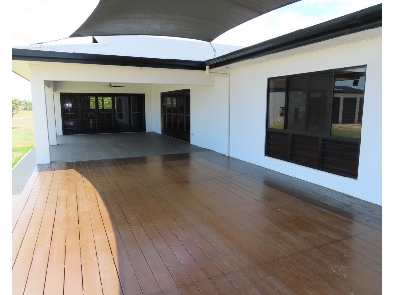 50 Flemington Road, Bowen QLD 4805