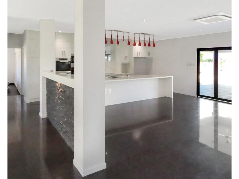 50 Flemington Road, Bowen QLD 4805