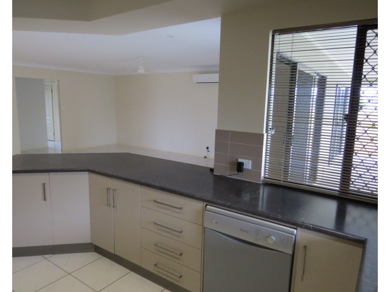 16 Lucinda Place, Bowen QLD 4805