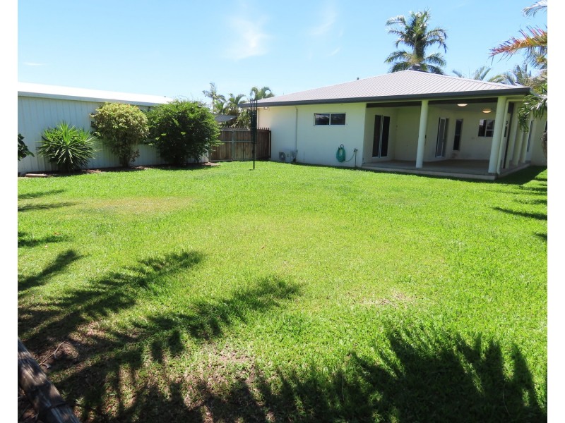18 Brighton Road, Bowen QLD 4805