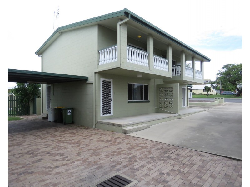4/108 Herbert Street, Bowen QLD 4805