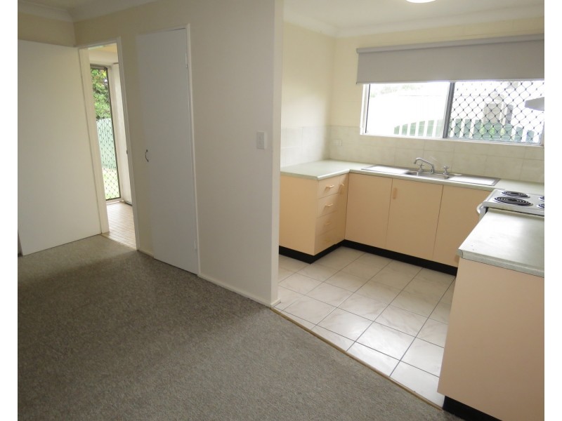 4/108 Herbert Street, Bowen QLD 4805