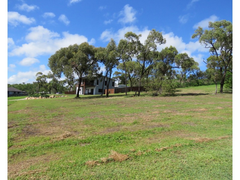 120 Oceanview Drive, Bowen QLD 4805