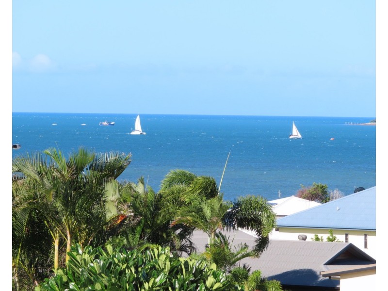 120 Oceanview Drive, Bowen QLD 4805