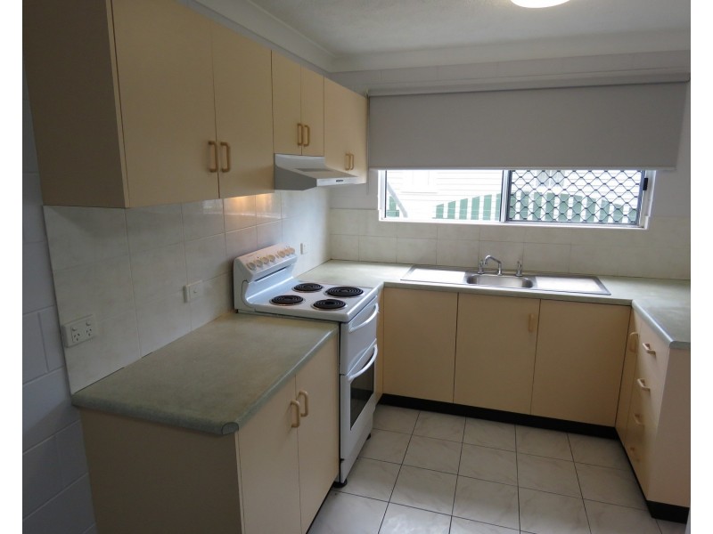 2/108 Herbert Street, Bowen QLD 4805