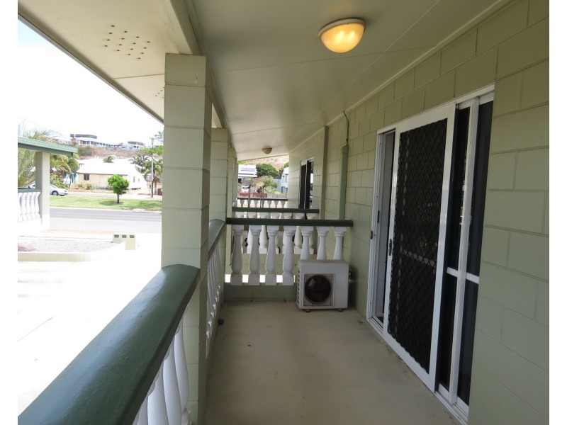 2/108 Herbert Street, Bowen QLD 4805