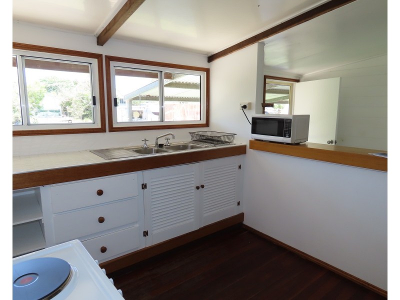 16 George Street, Bowen QLD 4805