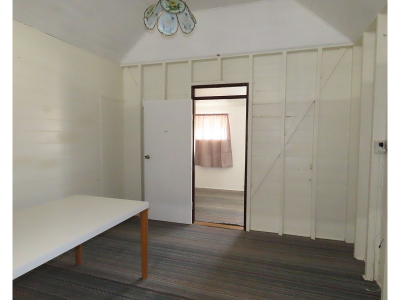 16 George Street, Bowen QLD 4805