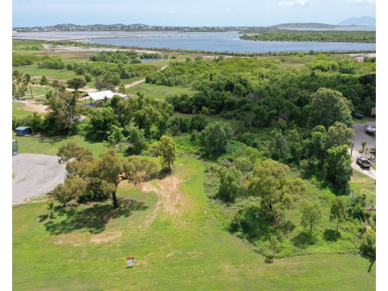 18504 Bruce Highway, Bowen QLD 4805