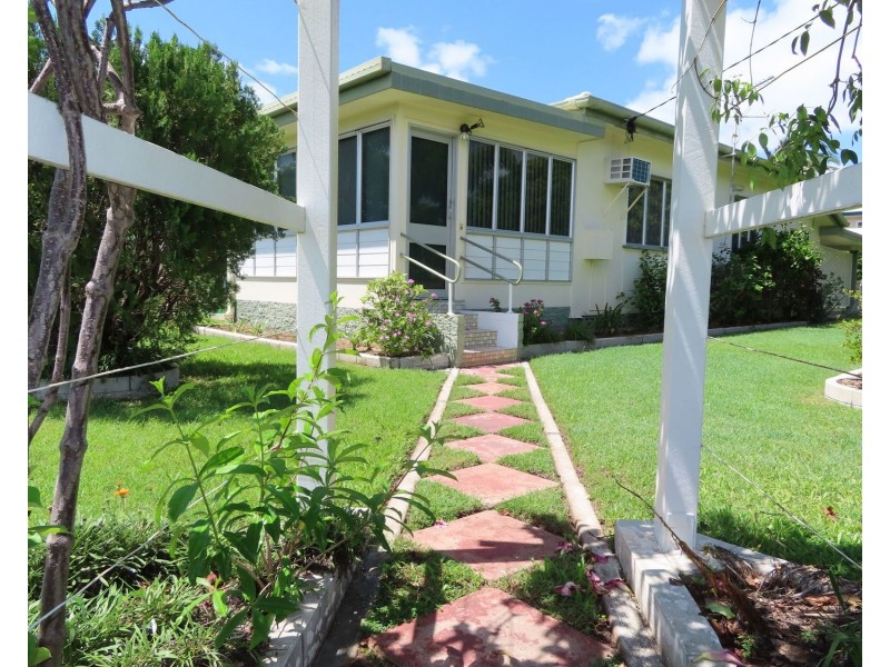 23 Leichhardt Street, Bowen QLD 4805