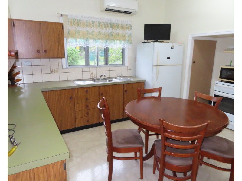 23 Leichhardt Street, Bowen QLD 4805