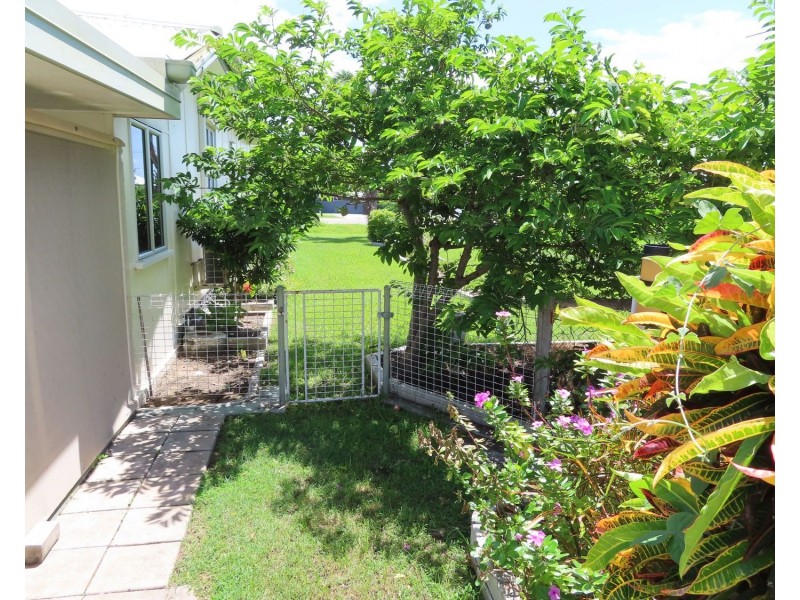 23 Leichhardt Street, Bowen QLD 4805