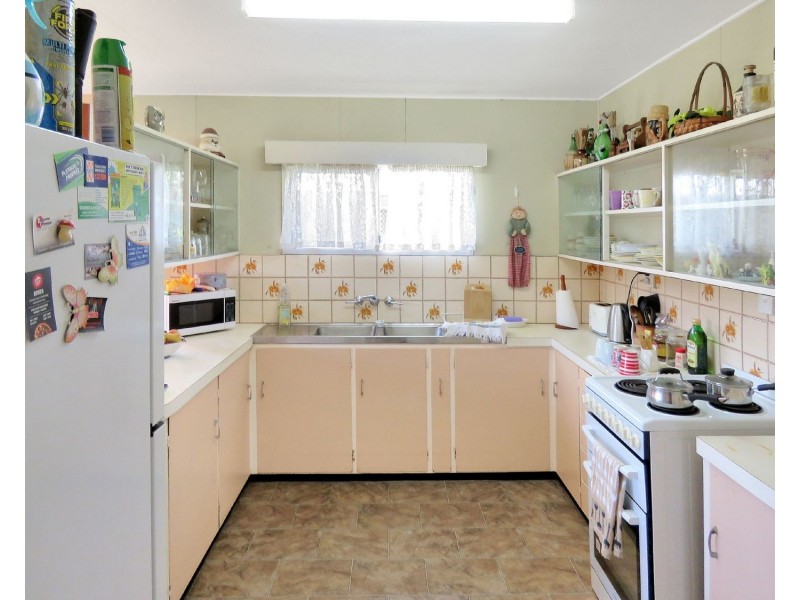 133 Herbert Street, Bowen QLD 4805