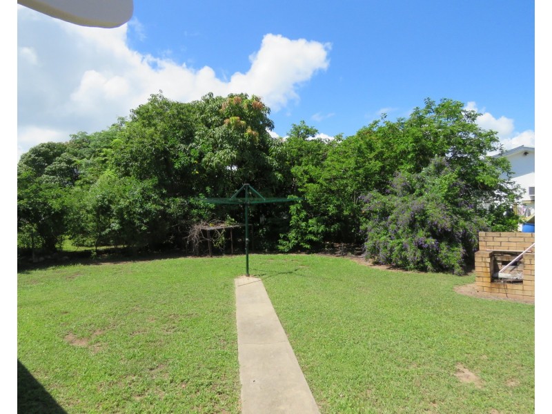 133 Herbert Street, Bowen QLD 4805