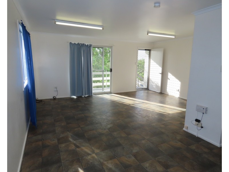 12 Betzels Lane, Bowen QLD 4805