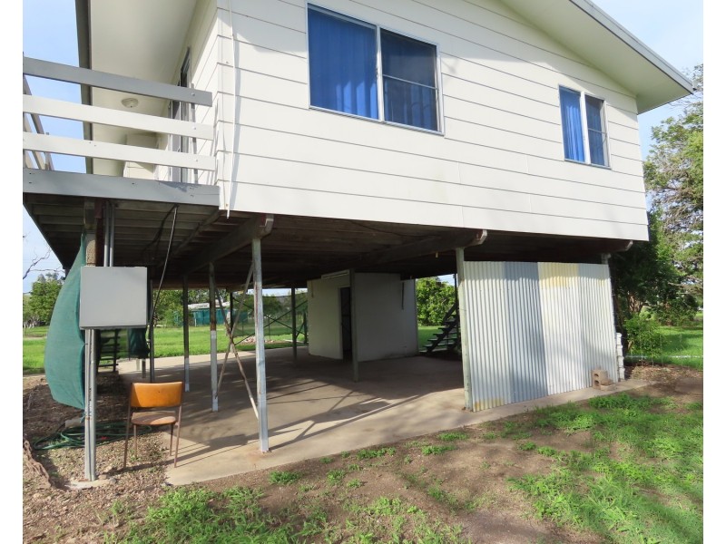 12 Betzels Lane, Bowen QLD 4805