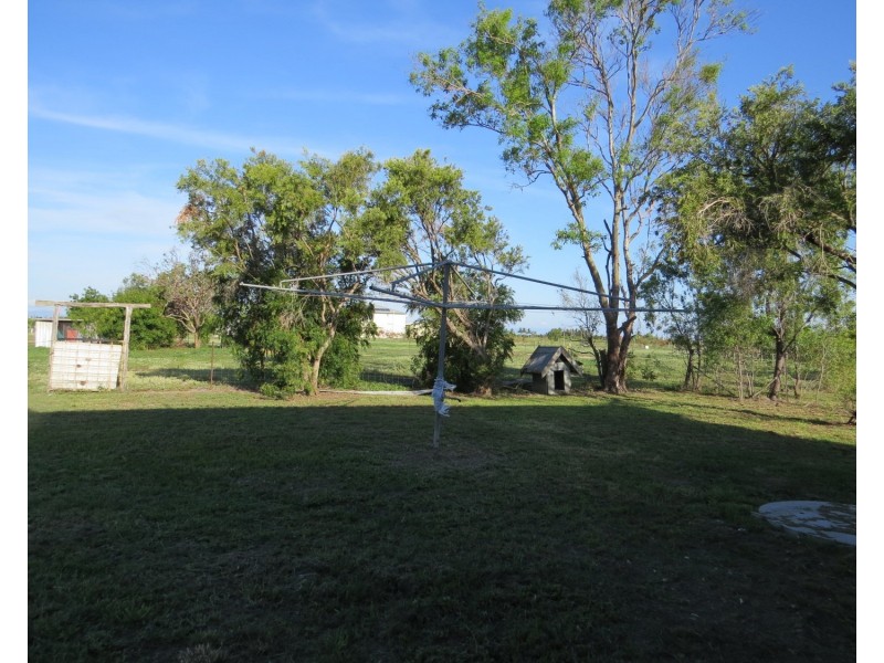 12 Betzels Lane, Bowen QLD 4805