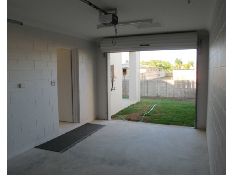 8 Pacific Drive, Bowen QLD 4805